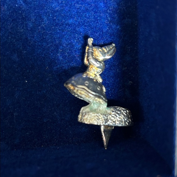 Royal Doulton Bunnykins Silver Candleholders - Picture 5 of 11